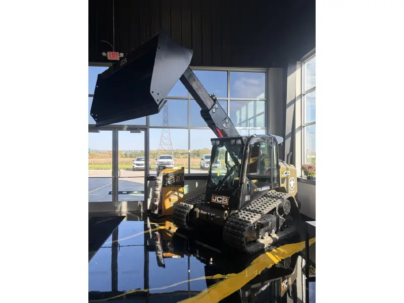 2026 JCB 3TS-8T