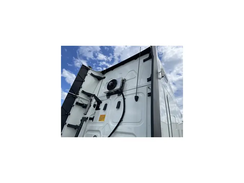 2022 FREIGHTLINER CASCADIA 126