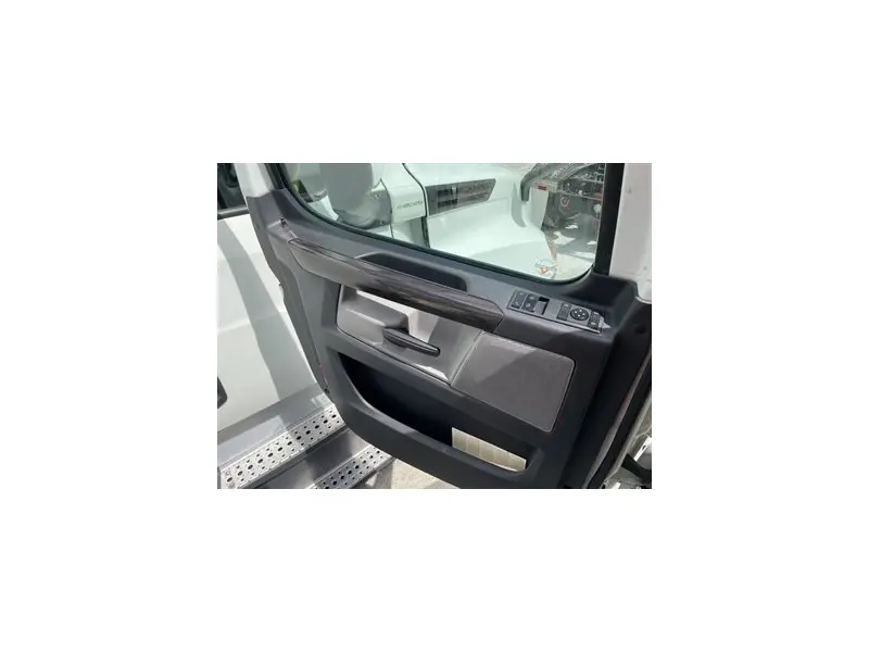 2022 FREIGHTLINER CASCADIA 126