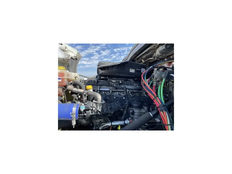 2022 FREIGHTLINER CASCADIA 126