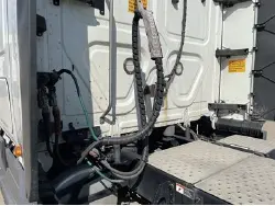 2022 FREIGHTLINER CASCADIA 126
