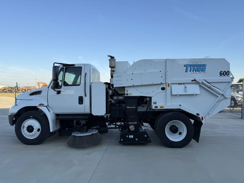 2012 TYMCO 600