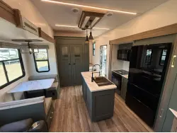 2025 HEARTLAND EDDIE BAUER 3600LF