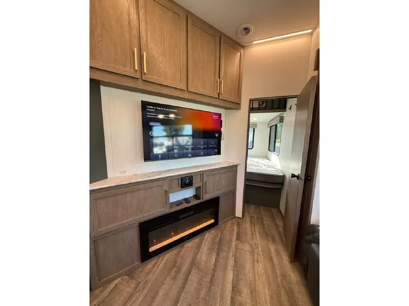 2025 HEARTLAND EDDIE BAUER 3600LF