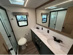 2025 HEARTLAND EDDIE BAUER 3600LF