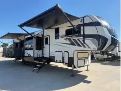 2022 ALLIANCE RV VALOR 42V13