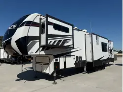 2022 ALLIANCE RV VALOR 42V13