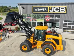 2025 JCB 427
