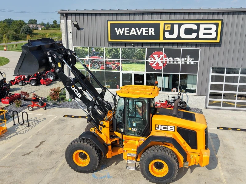 2025 JCB 427
