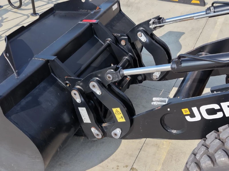 2025 JCB 427