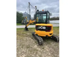 2024 JCB 35Z-1