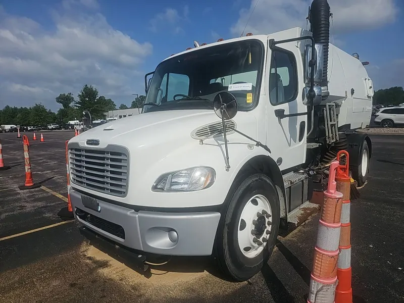 2019 JOHNSTON VT651