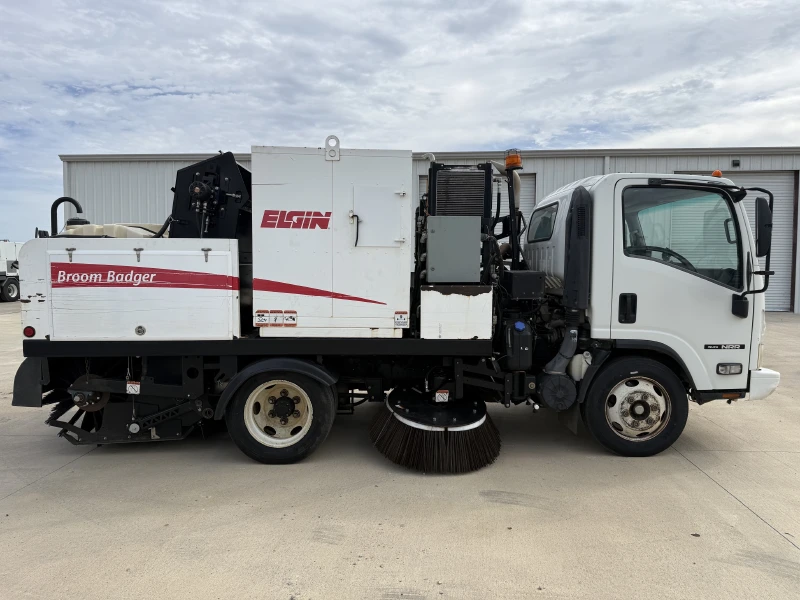 2016 ELGIN BROOM BADGER