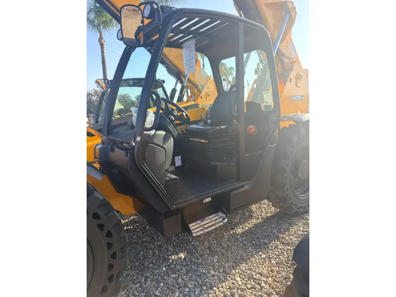 2026 JCB 509-42
