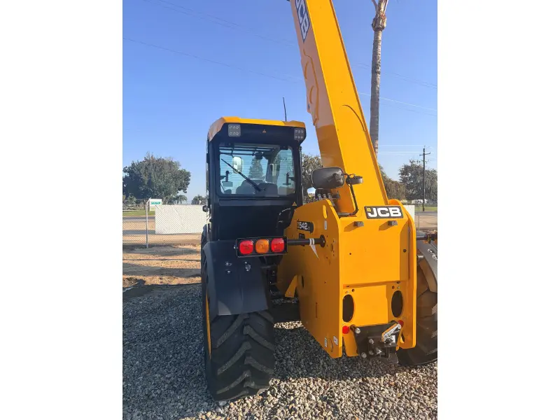 2026 JCB 542-70 Agri