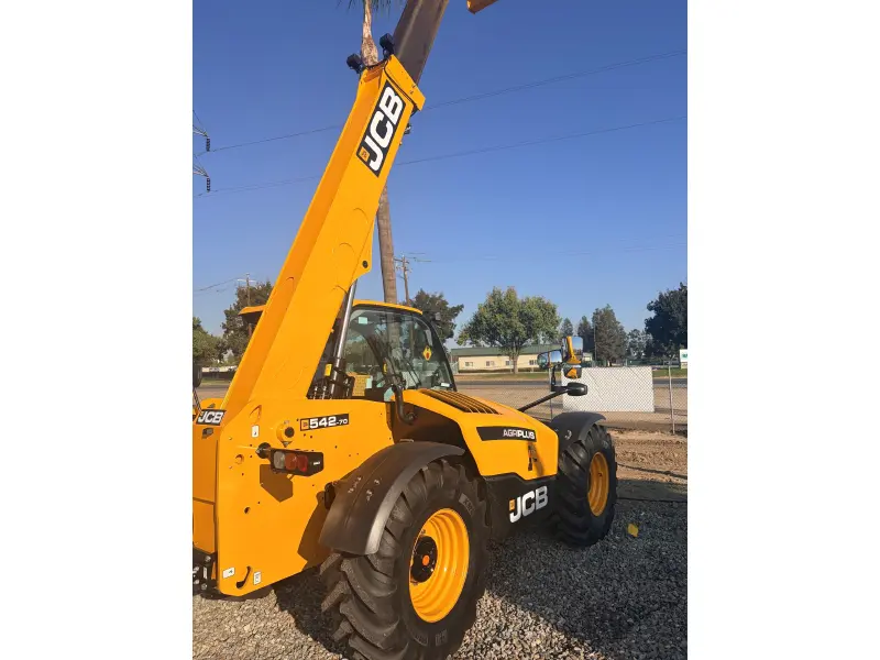 2026 JCB 542-70 Agri