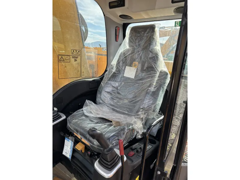 2026 JCB JZ141