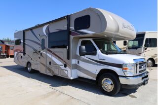 2016 THOR MOTOR COACH FOUR WINDS 31E