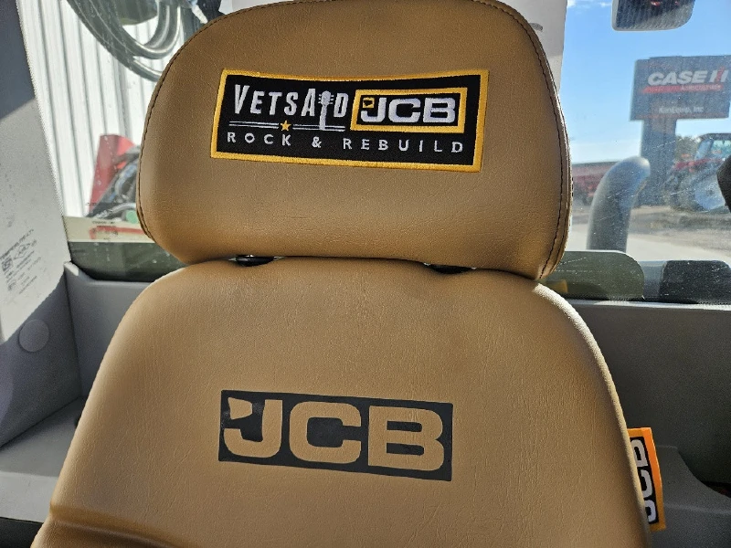 2026 JCB 3TS-8T