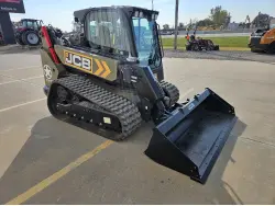 2026 JCB 3TS-8T