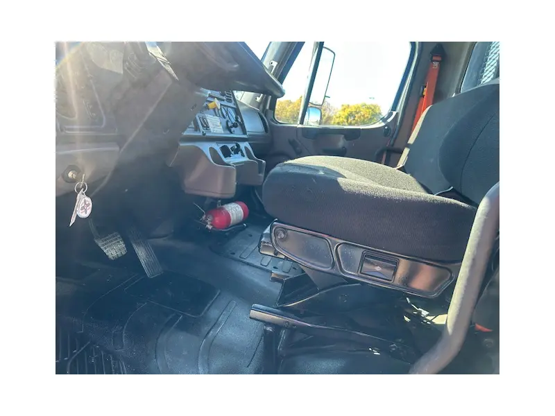 2016 FREIGHTLINER