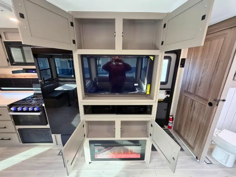 2027 KZ RV Connect C271RBK