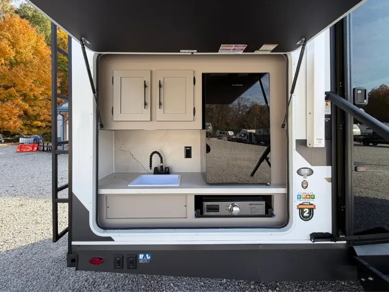 2027 KZ RV Connect C271RBK