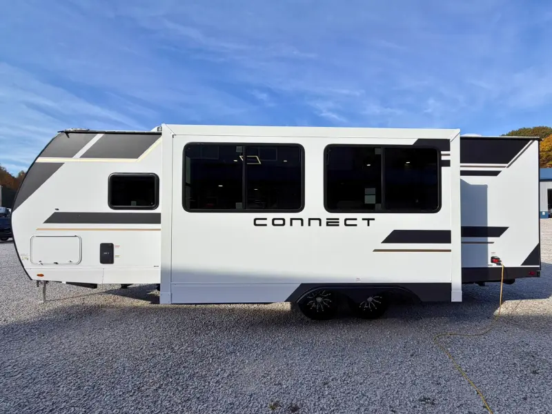 2027 KZ RV Connect C271RBK