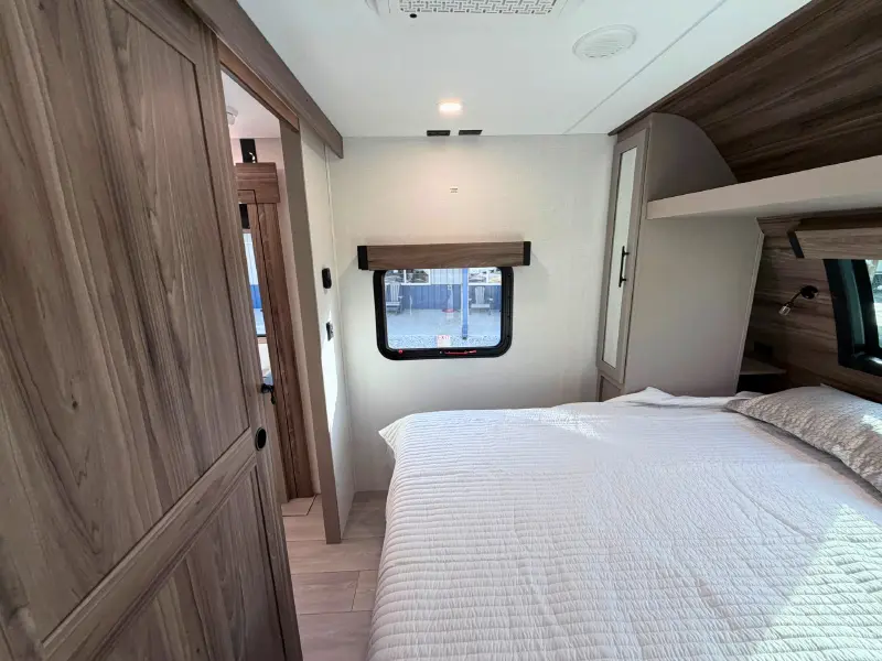 2027 KZ RV Connect C271RBK