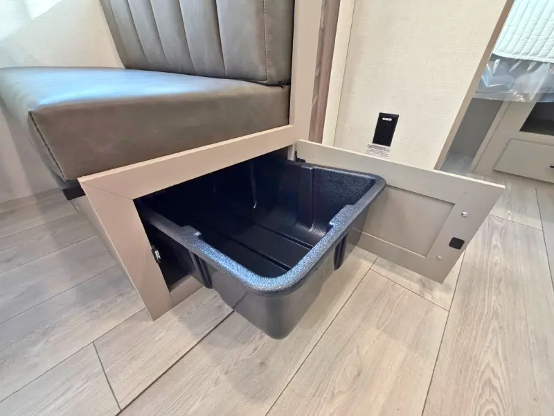 2027 KZ RV Connect C271RBK