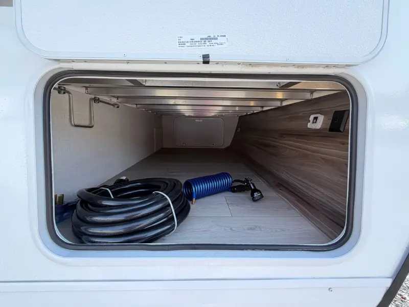 2027 KZ RV Connect C271RBK