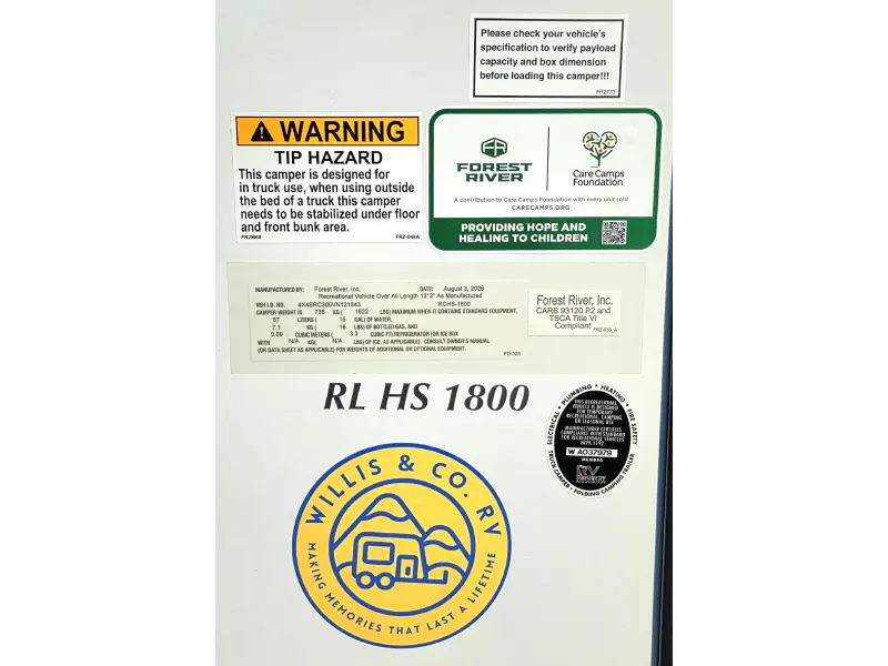 2027 Forest River Palomino Real Lite HS-1800