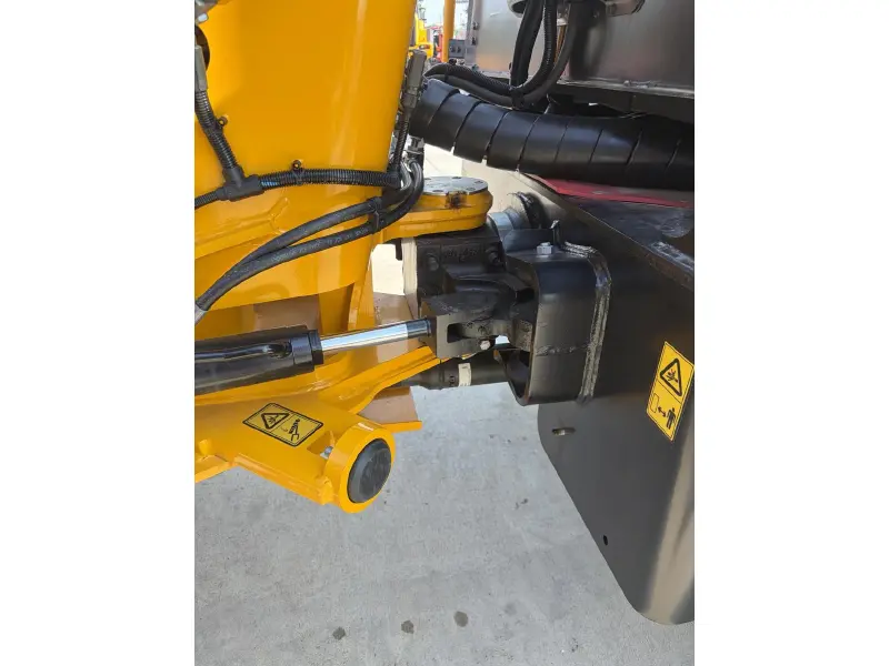 2026 JCB TM320 Agri