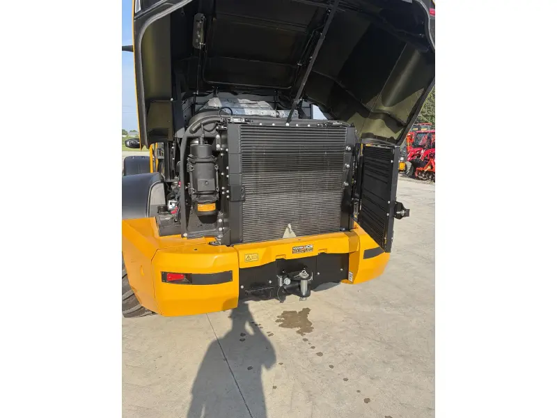 2026 JCB TM320 Agri