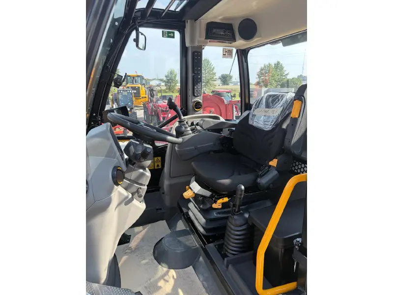 2026 JCB TM320 Agri