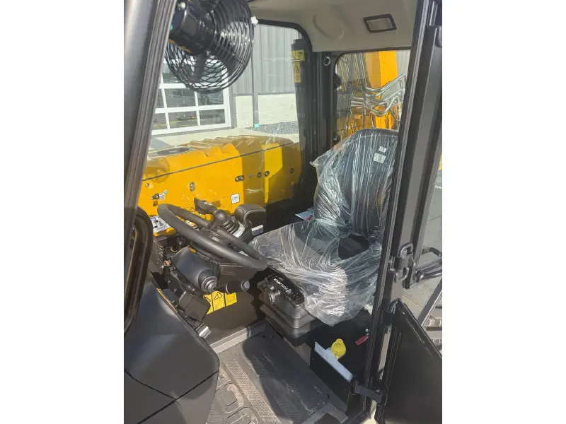 2026 JCB 505-20TC