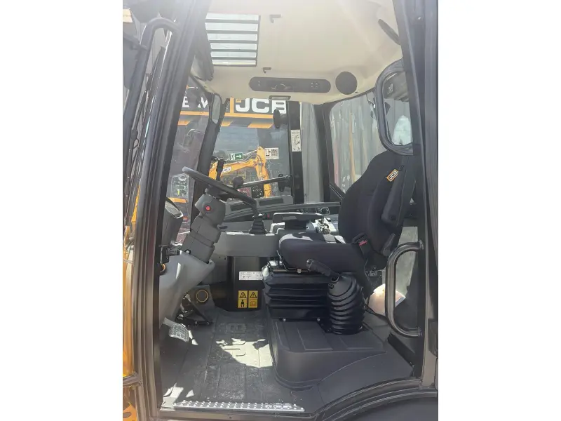 2026 JCB TM220 Agri