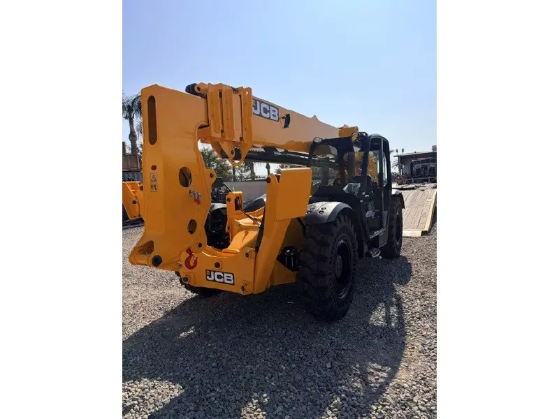 2026 JCB 512-56