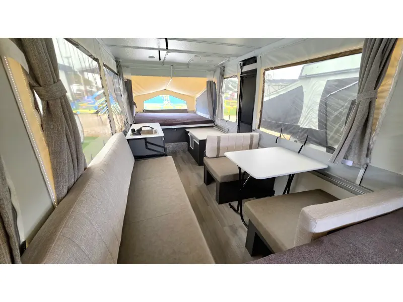 2027 Forest River Rockwood FREEDOM 2270FT
