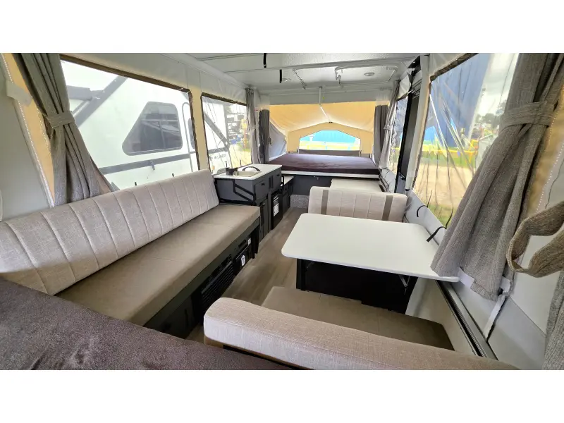 2027 Forest River Rockwood FREEDOM 2270FT