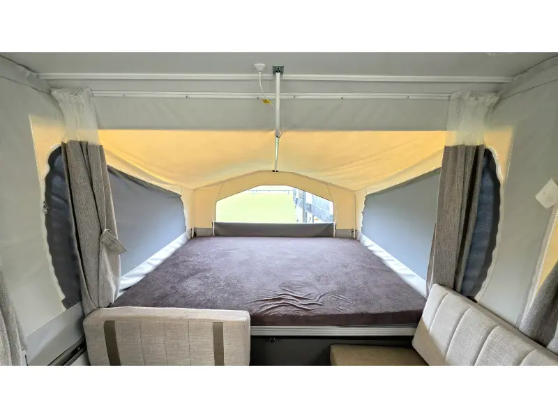 2027 Forest River Rockwood FREEDOM 2270FT