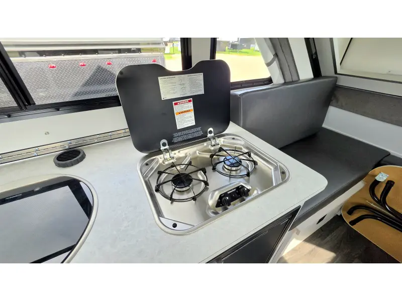 2027 Aliner Aliner CLASSIC - REAR SOFA