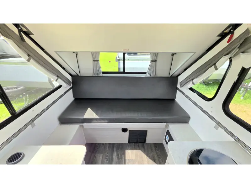 2027 Aliner Aliner CLASSIC - REAR SOFA