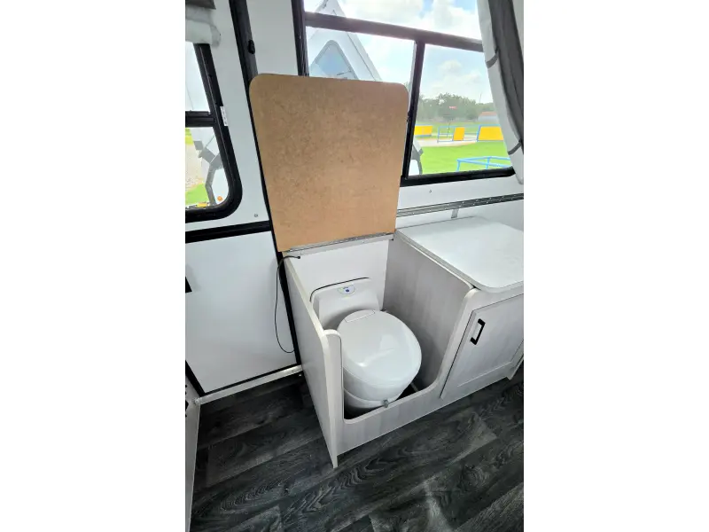 2027 Aliner Aliner EXPEDITION - REAR SOFA