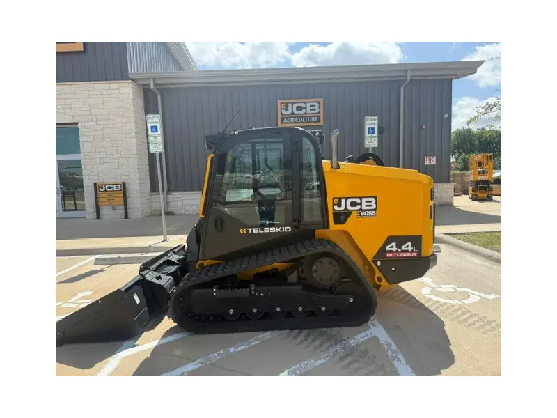 2026 JCB 4TS-8T