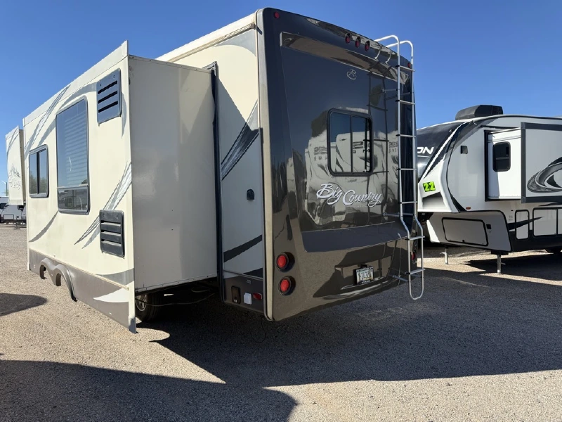 2014 HEARTLAND BIG COUNTRY 2950RKS