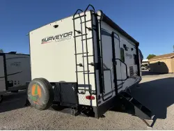2022 FOREST RIVER SURVEYOR LEGEND 19RBLE