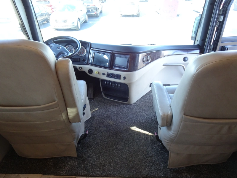 2018 FLEETWOOD DISCOVERY LXE 40X