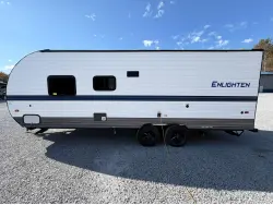2022 Gulf Stream Enlighten 25BH