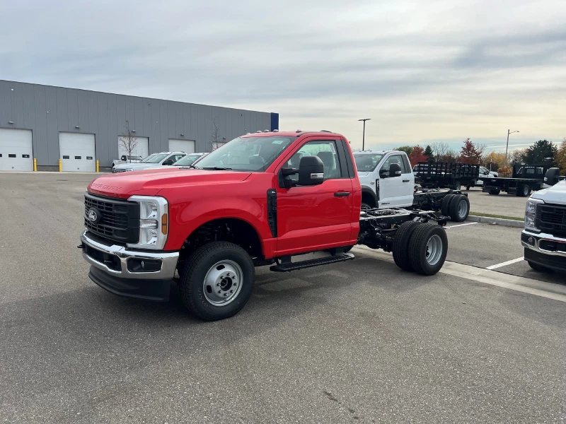 2027 FORD F350